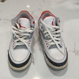 Jordan 3 Fire Red